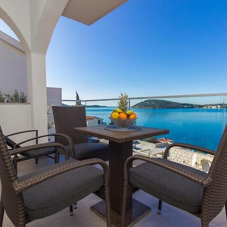 Apartmani Malis Ražanj Εξωτερικό φωτογραφία