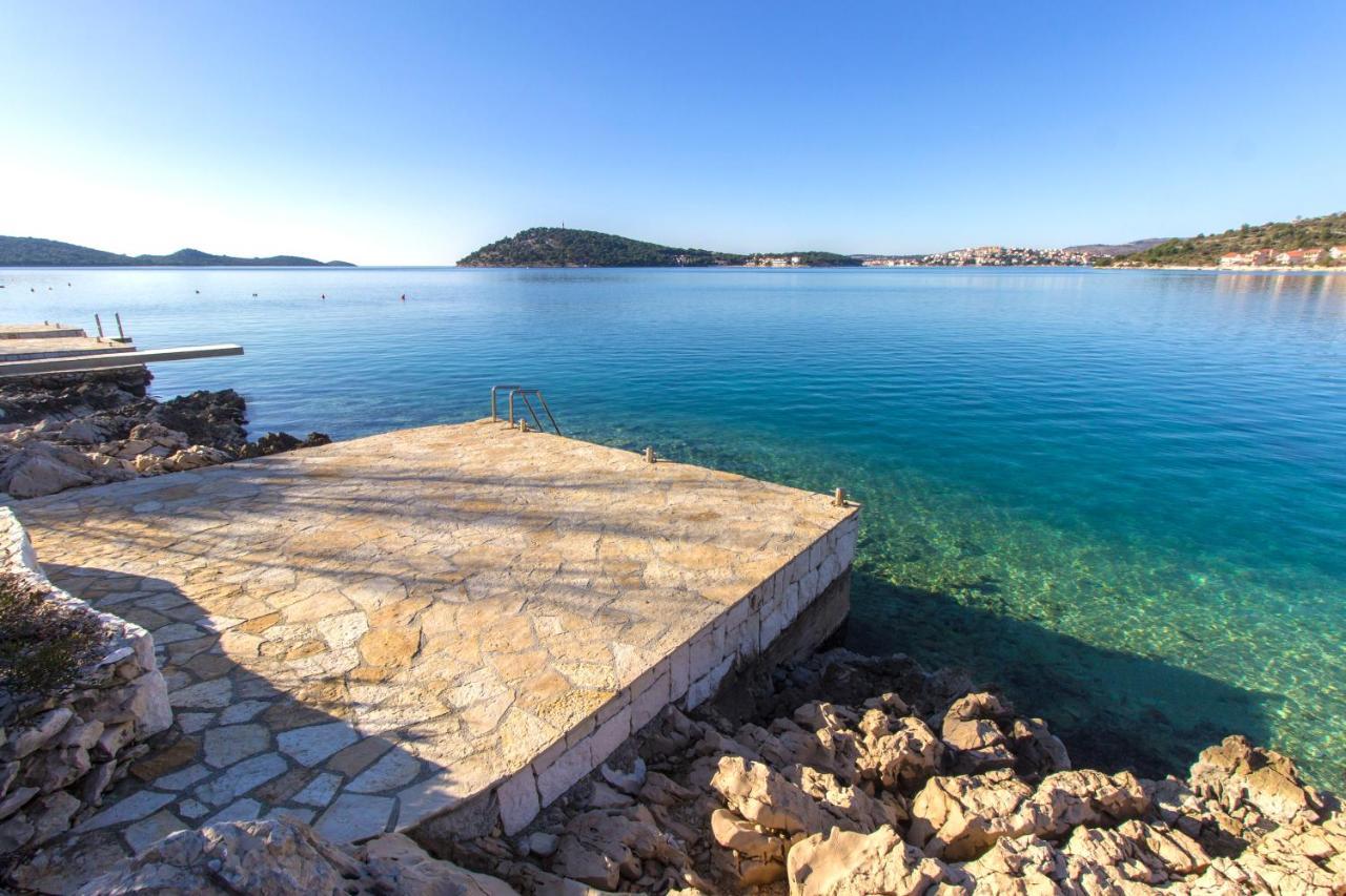Apartmani Malis Ražanj Εξωτερικό φωτογραφία