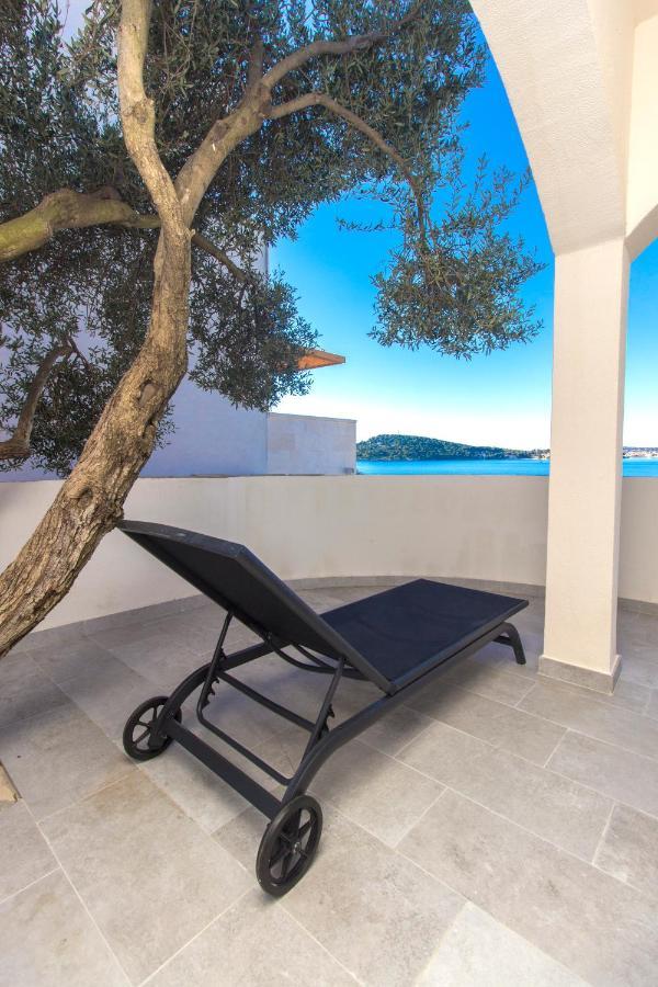 Apartmani Malis Ražanj Εξωτερικό φωτογραφία