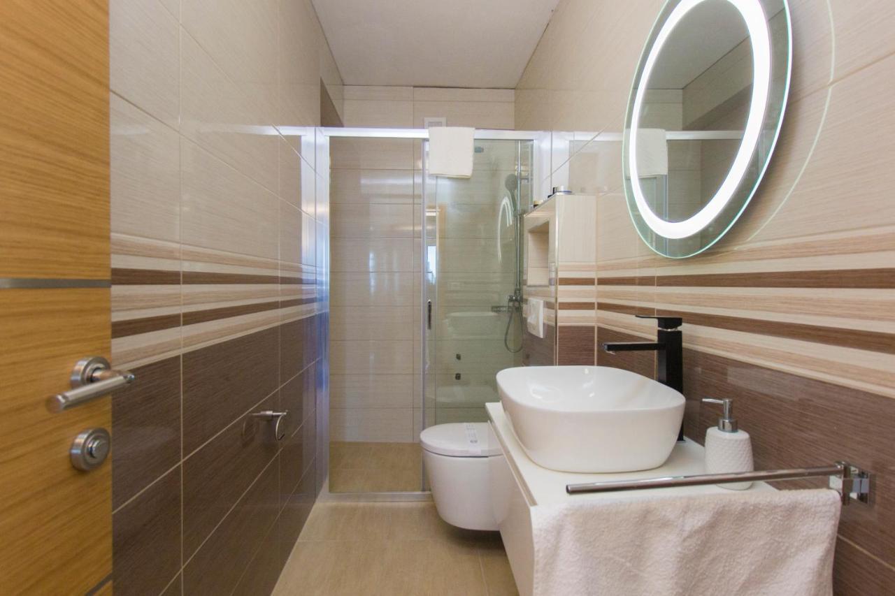 Apartmani Malis Ražanj Εξωτερικό φωτογραφία