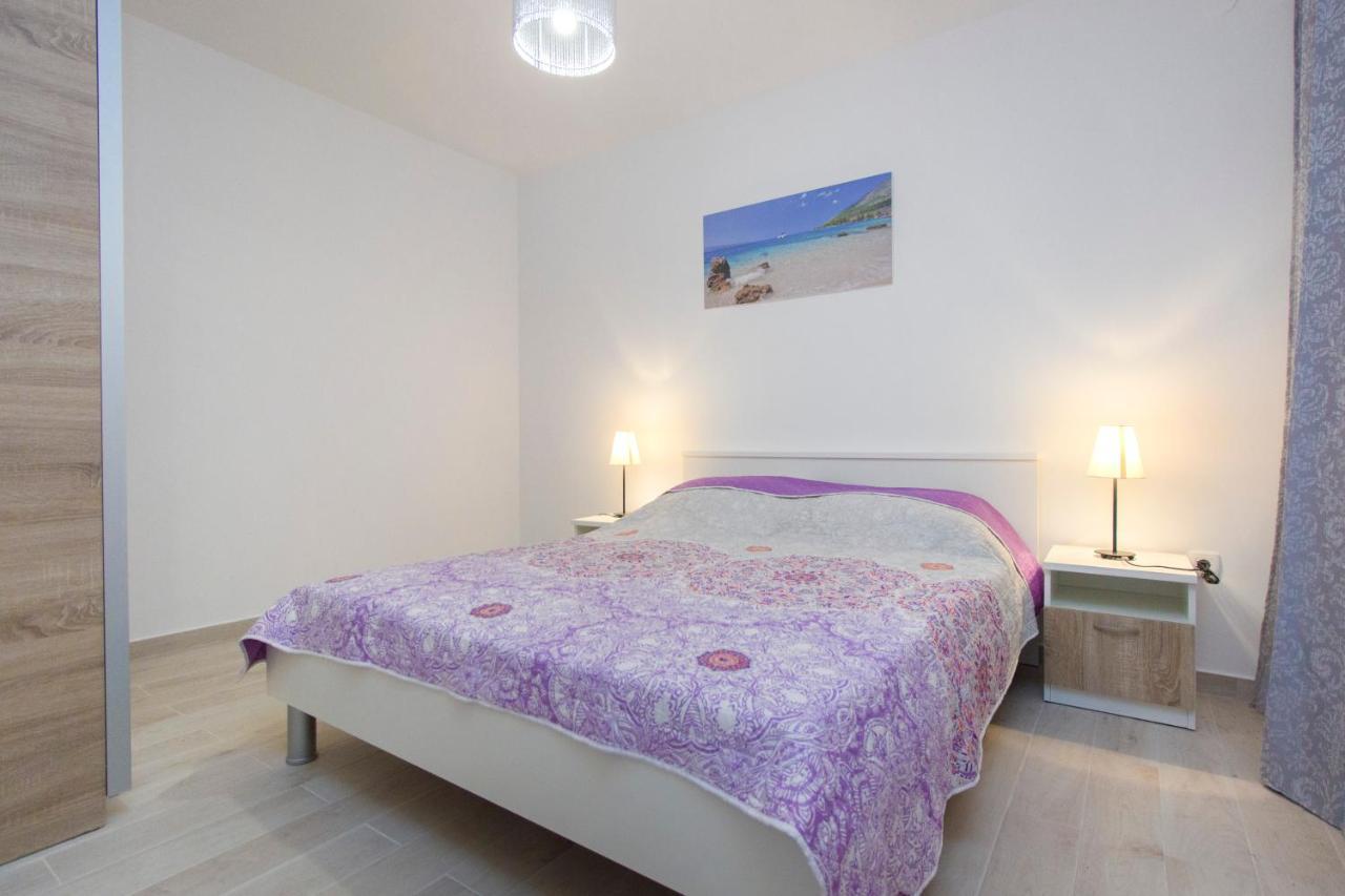 Apartmani Malis Ražanj Εξωτερικό φωτογραφία