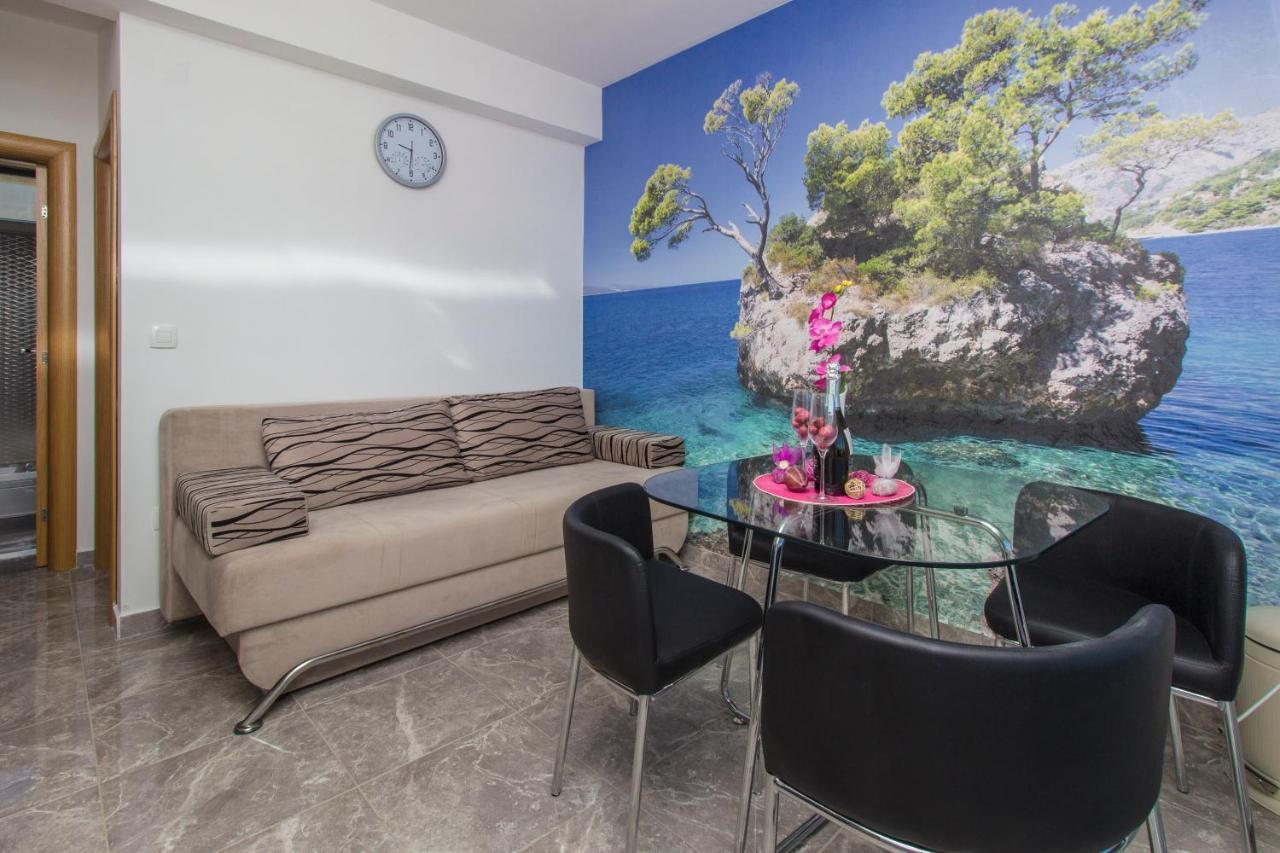Apartmani Malis Ražanj Εξωτερικό φωτογραφία