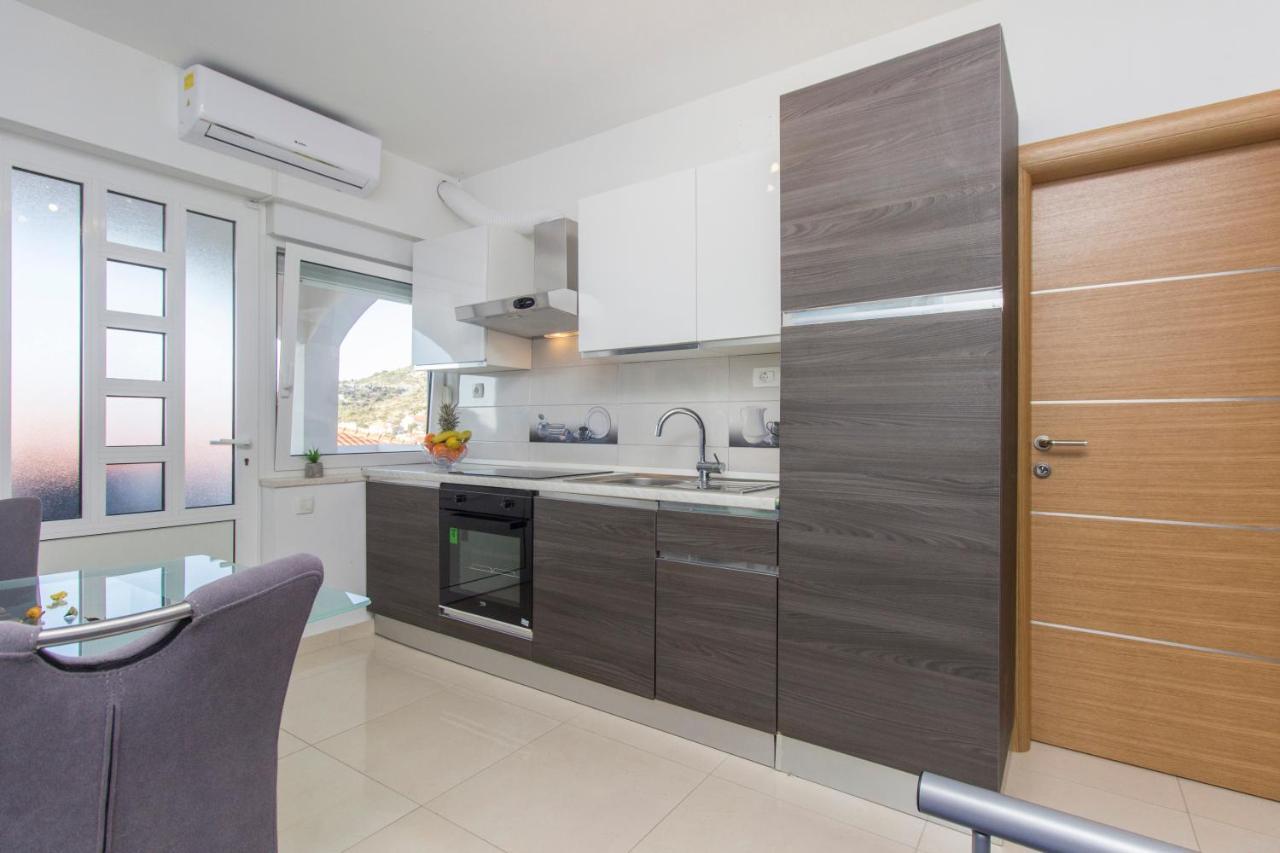 Apartmani Malis Ražanj Εξωτερικό φωτογραφία