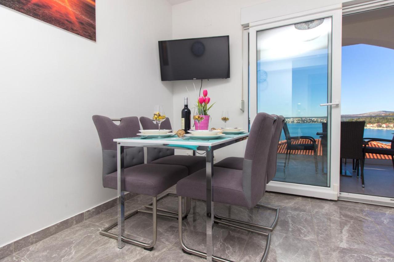 Apartmani Malis Ražanj Εξωτερικό φωτογραφία